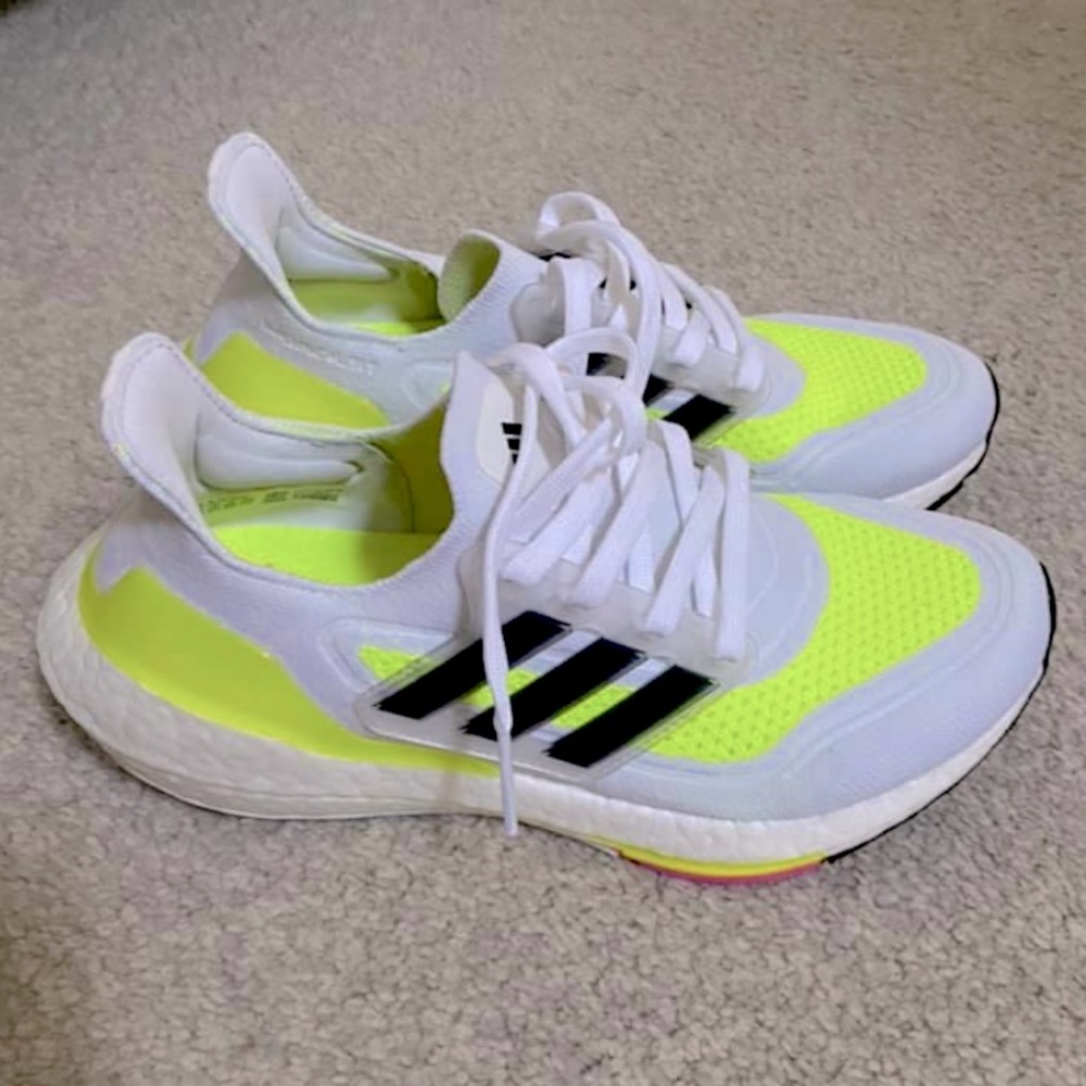 Adidas Ultraboosts - Kids/Women’s